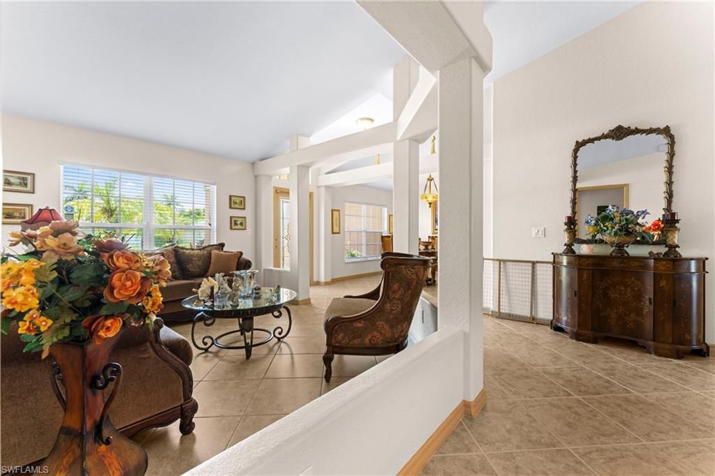 Image 10 of property listing at 1805 SW 4th AVE, Cape Coral, FL 33991