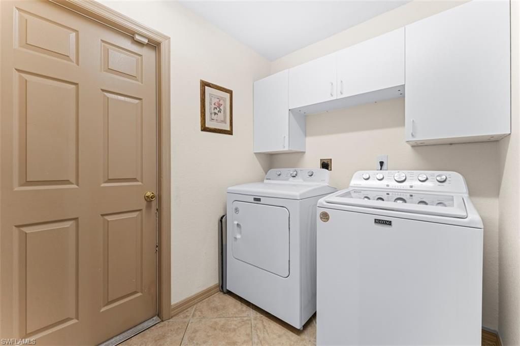 Image 25 of property listing at 1805 SW 4th AVE, Cape Coral, FL 33991