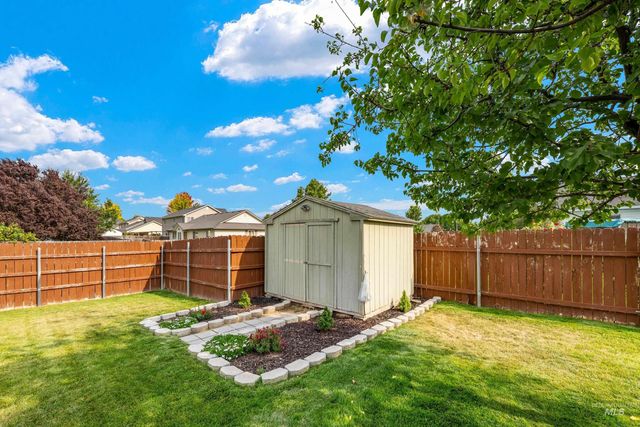 1405 W Meffan Ave, Nampa, ID 83651