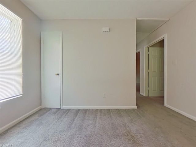 2619 Central Avenue, High Point, NC 27260