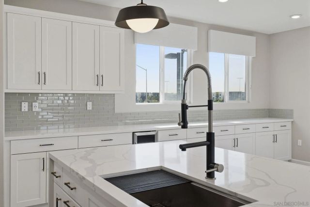 1939 Minimalist Ln, Chula Vista, CA 91915