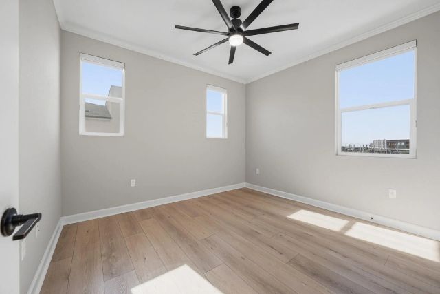1939 Minimalist Ln, Chula Vista, CA 91915
