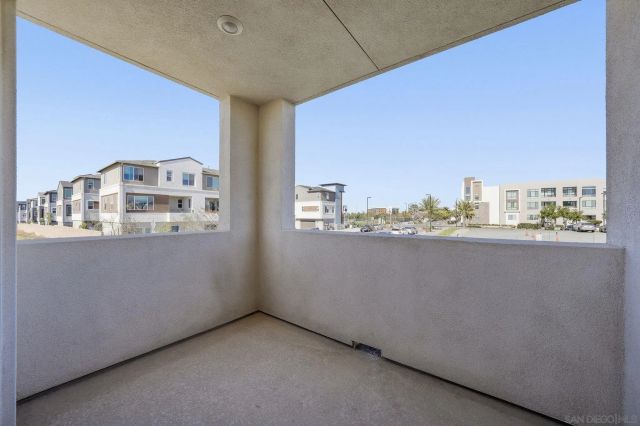 1939 Minimalist Ln, Chula Vista, CA 91915