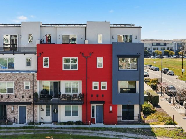 1939 Minimalist Ln, Chula Vista, CA 91915