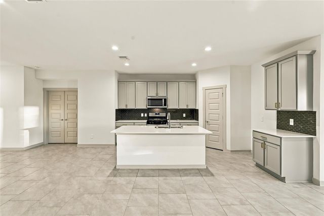 2417 Mar Vista Lane, Texas City, TX 77568