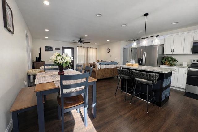 903 W 8th Street, Corbin, KY 40701