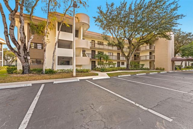 7653 NW 79th Ave 109, Tamarac, FL 33321