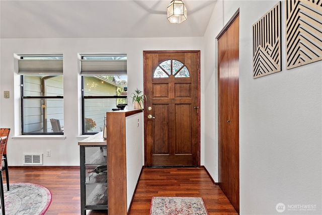 22057 SE 267th Street, Maple Valley, WA 98038