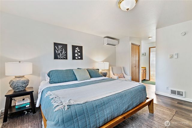 22057 SE 267th Street, Maple Valley, WA 98038