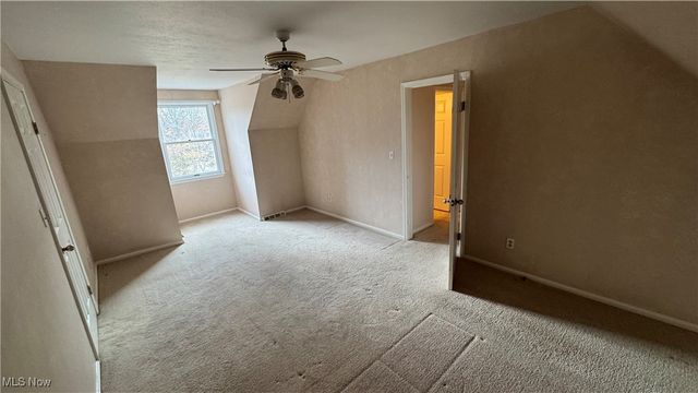 32443 S Burr Oak Drive, Solon, OH 44139