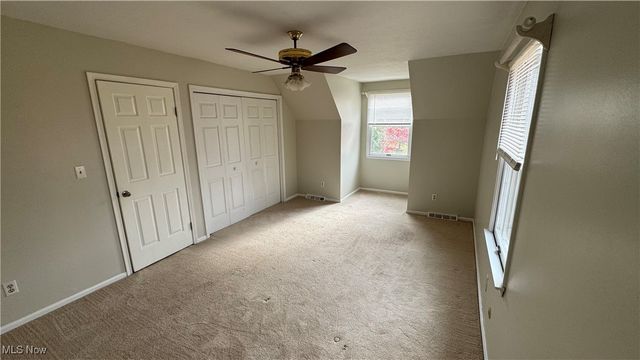 32443 S Burr Oak Drive, Solon, OH 44139