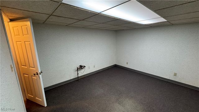 32443 S Burr Oak Drive, Solon, OH 44139