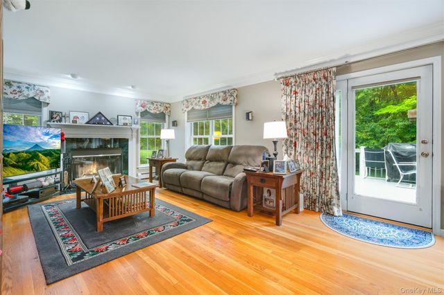 76 Warren Street, Somers, NY 10589