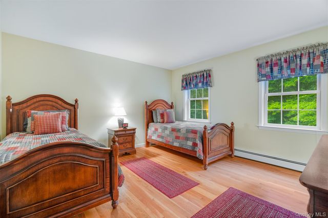 76 Warren Street, Somers, NY 10589