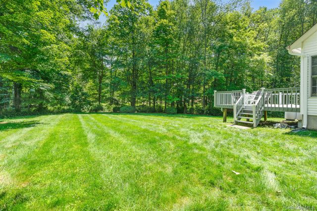 76 Warren Street, Somers, NY 10589