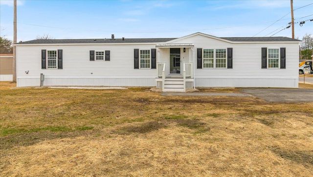 85 Caddy Drive, Salem, NH 03079