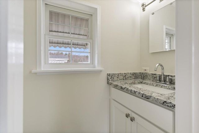 85 Caddy Drive, Salem, NH 03079