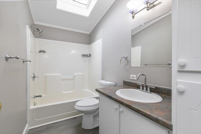 85 Caddy Drive, Salem, NH 03079