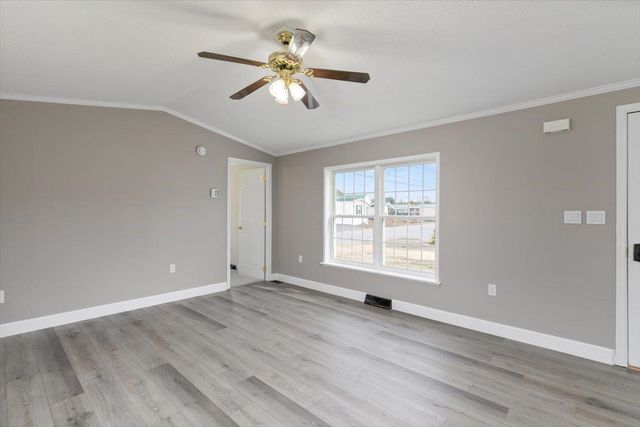 85 Caddy Drive, Salem, NH 03079