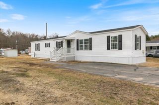 85 Caddy Drive, Salem, NH 03079