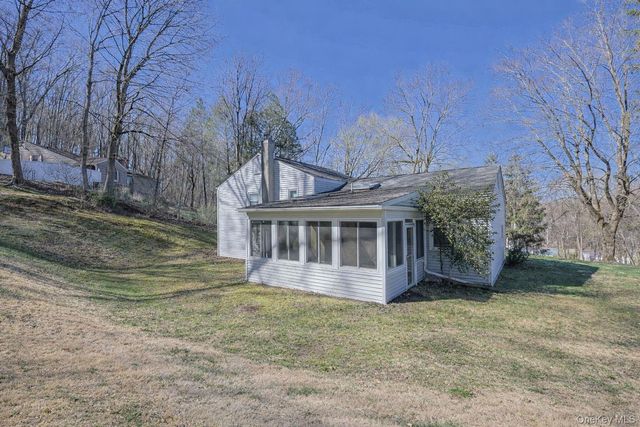 210 Varian Road, Cortlandt Manor, NY 10567