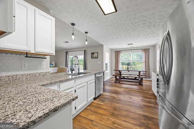1649 Brays Lake Road, Royston, GA 30662