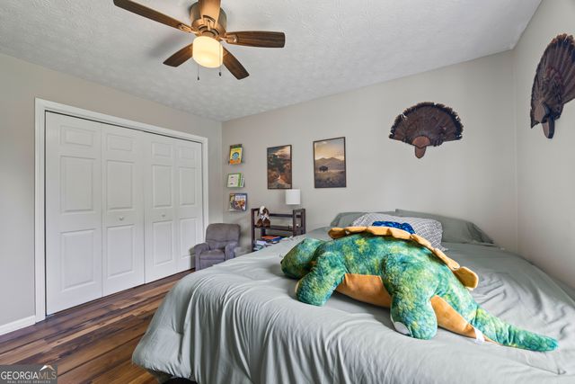 1649 Brays Lake Road, Royston, GA 30662