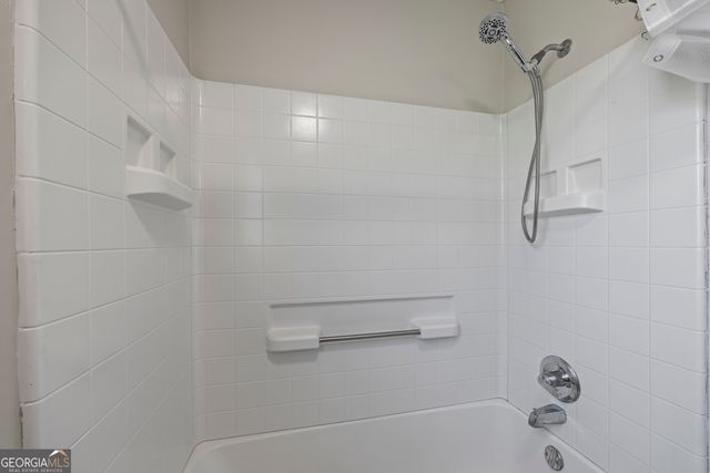 1649 Brays Lake Road, Royston, GA 30662