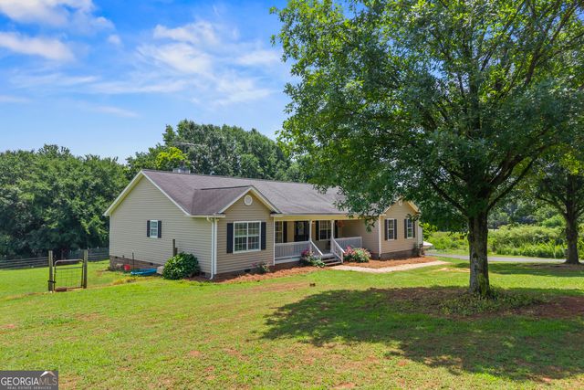 1649 Brays Lake Road, Royston, GA 30662