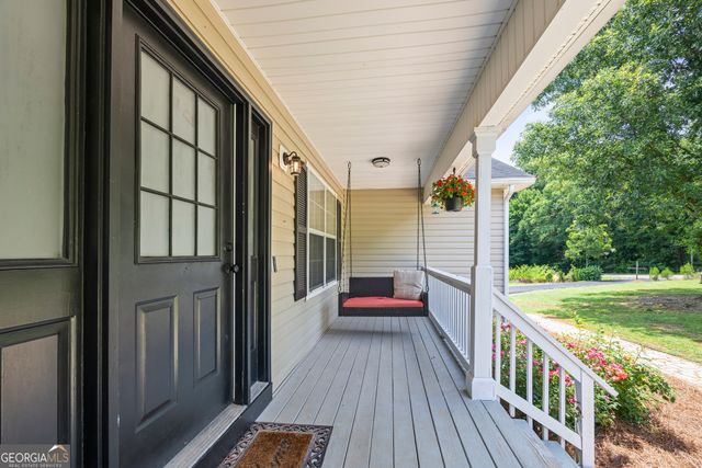 1649 Brays Lake Road, Royston, GA 30662