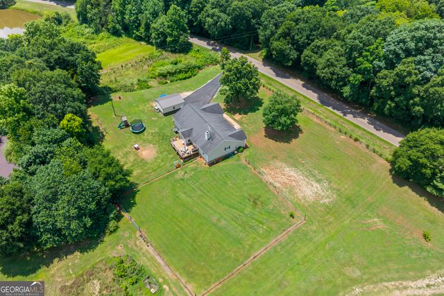 1649 Brays Lake Road, Royston, GA 30662