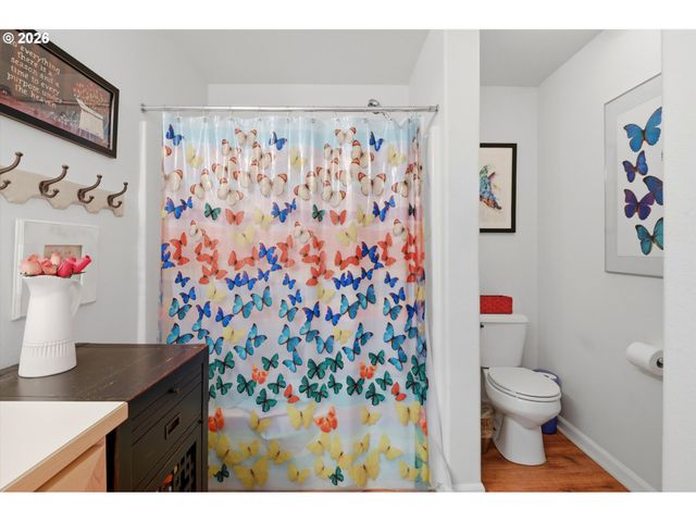 14800 Sw SANDHILL Loop 101, Beaverton, OR 97007