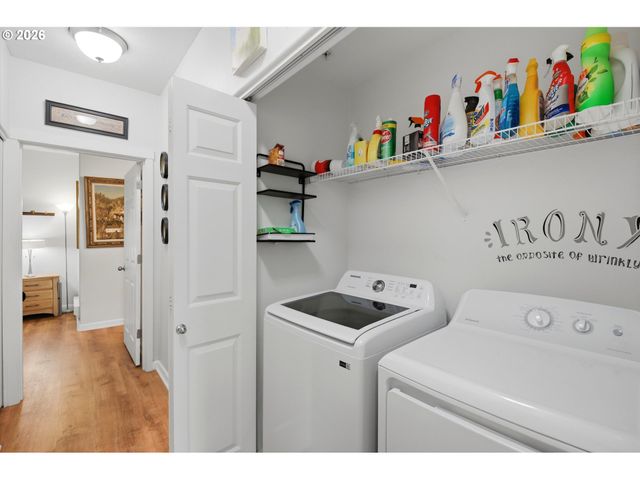 14800 Sw SANDHILL Loop 101, Beaverton, OR 97007