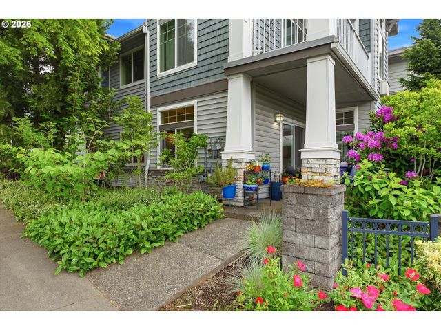 14800 Sw SANDHILL Loop 101, Beaverton, OR 97007