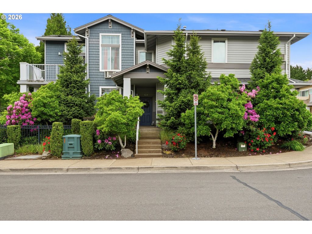 14800 Sw SANDHILL Loop 101, Beaverton, OR 97007