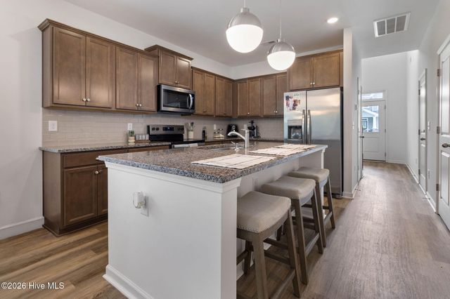 7414 Julius Drive NE, Leland, NC 28451