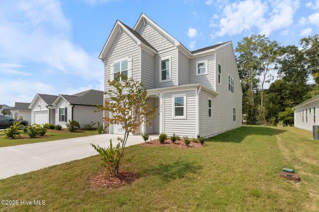 7414 Julius Drive NE, Leland, NC 28451
