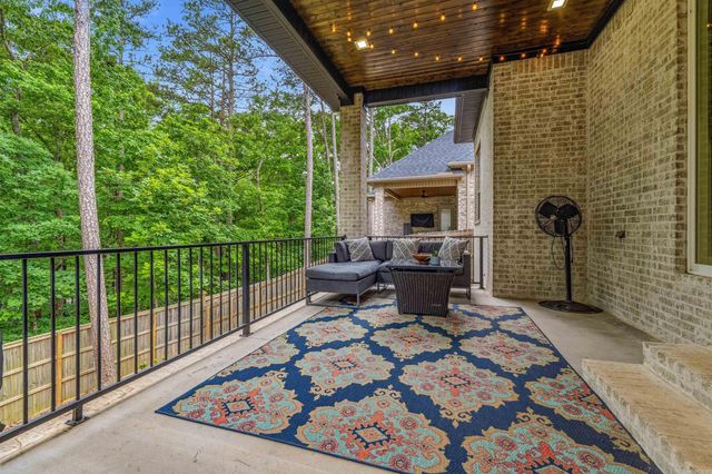 29 Fletcher Ridge Cir, Little Rock, AR 72223