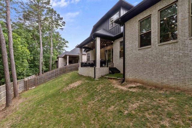 29 Fletcher Ridge Cir, Little Rock, AR 72223