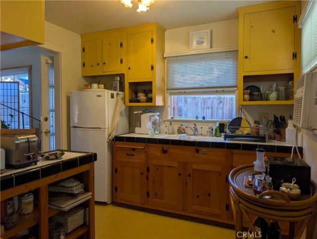 1184 KATHERINE Road, Simi Valley, CA 93063
