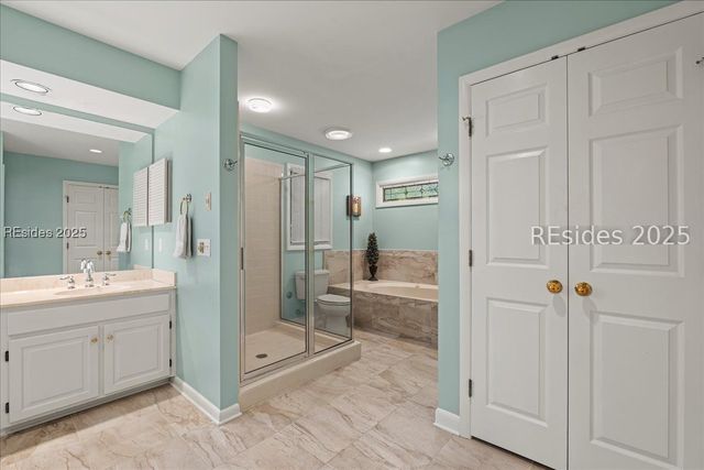 2 Sherman Dr, Hilton Head Island, SC 29928