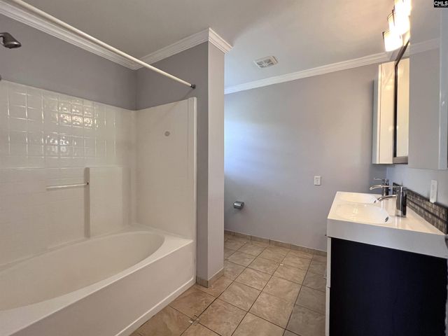 216 Elders Pond Drive, Columbia, SC 29229