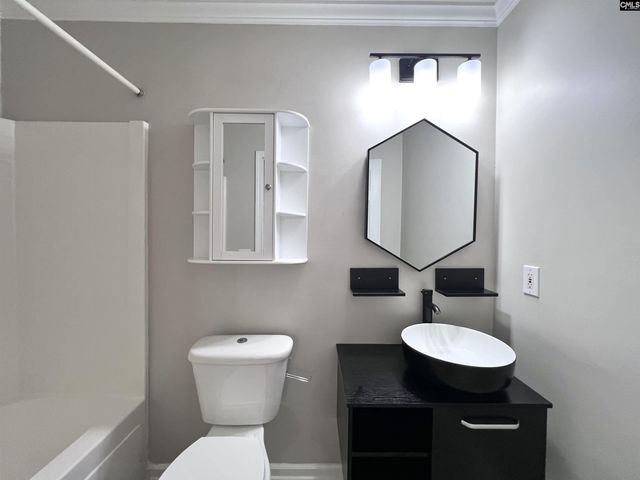 216 Elders Pond Drive, Columbia, SC 29229