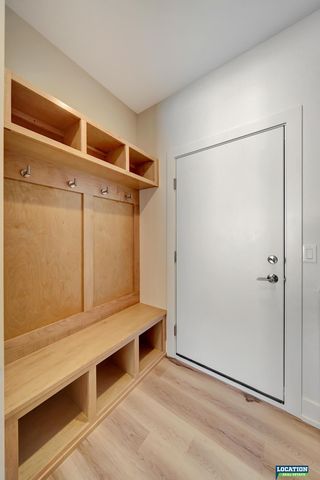 8701 Labrador Court, Lincoln, NE 68520