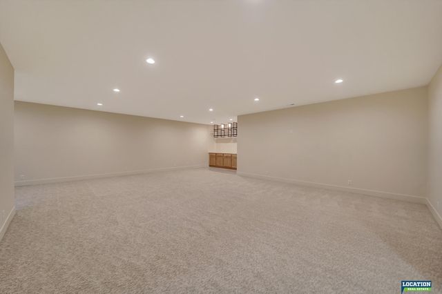 8701 Labrador Court, Lincoln, NE 68520