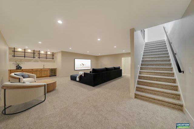 8701 Labrador Court, Lincoln, NE 68520