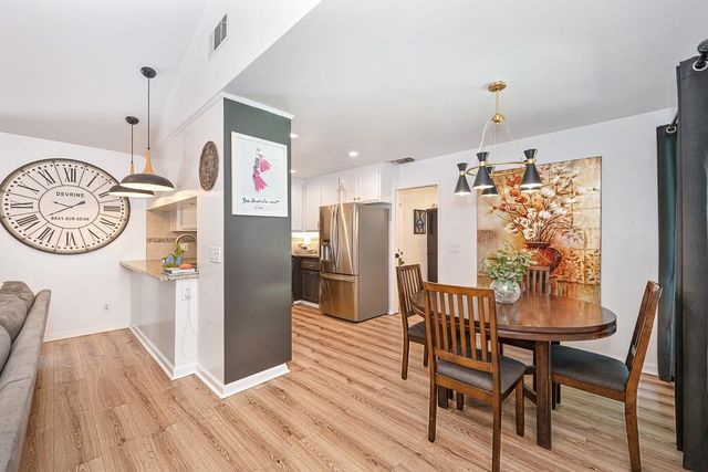 5112 Kovanda Ave, Carmichael, CA 95608