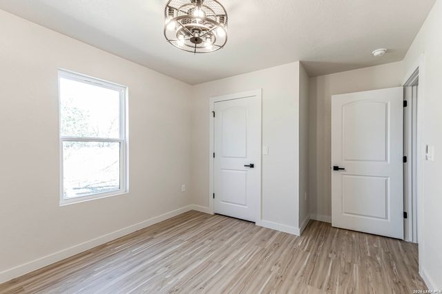 235 Bank, San Antonio, TX 78204