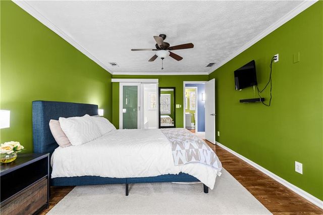 3044 Periwinkle Drive, Snellville, GA 30078