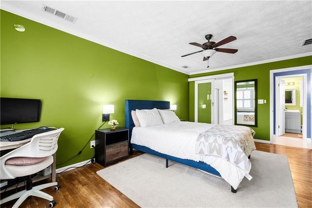 3044 Periwinkle Drive, Snellville, GA 30078